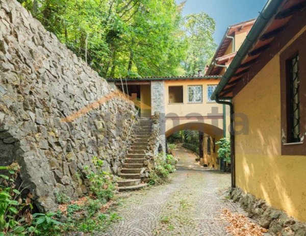 casa indipendente in vendita a Rocca di Papa