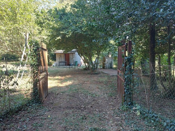 locale di sgombero in vendita a Rocca di Papa