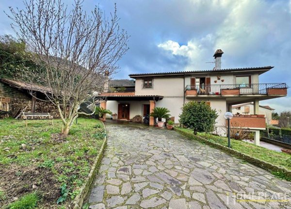 casa indipendente in vendita a Rocca di Papa