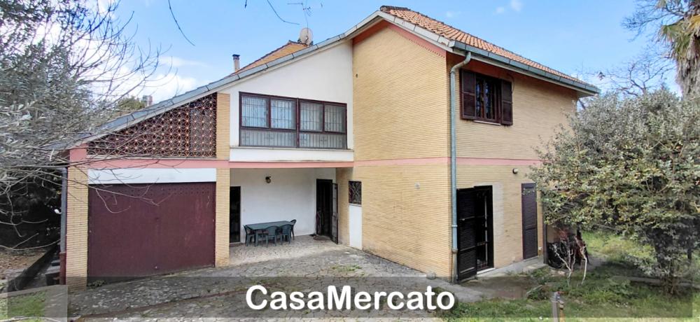 casa indipendente in vendita a Rocca di Papa