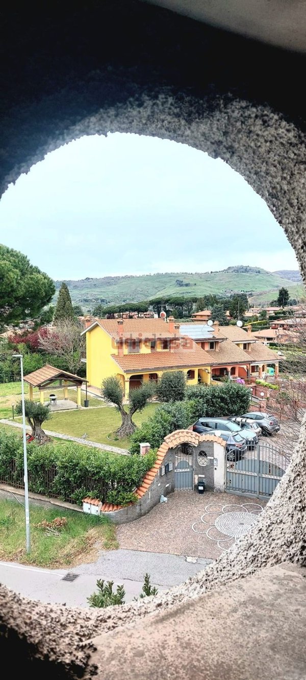 casa indipendente in vendita a Rocca di Papa