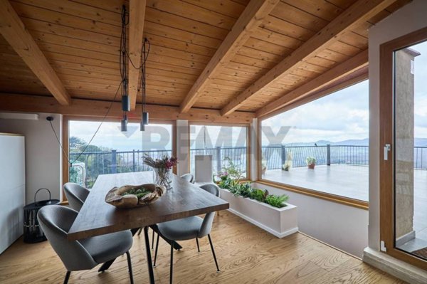 appartamento in vendita a Rocca di Papa