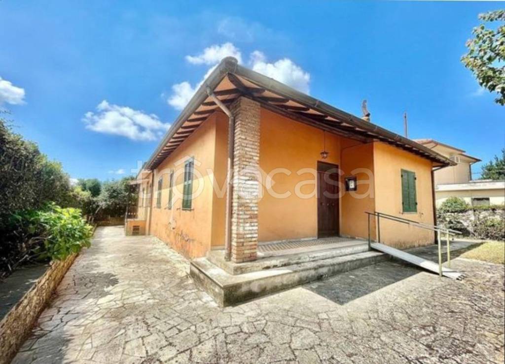 casa indipendente in vendita a Rocca di Papa