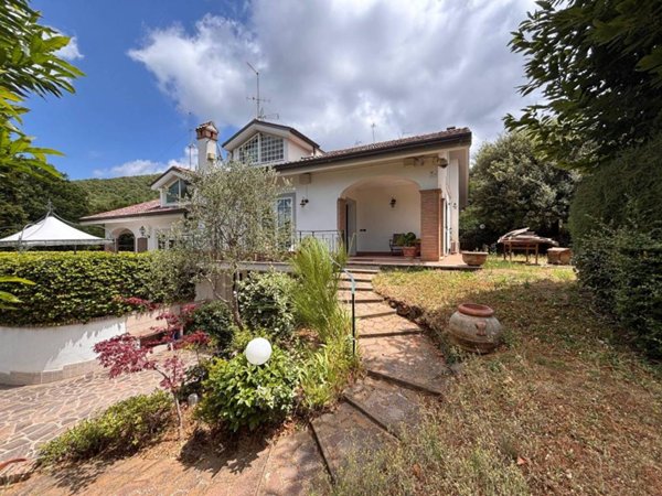 casa indipendente in vendita a Rocca di Papa