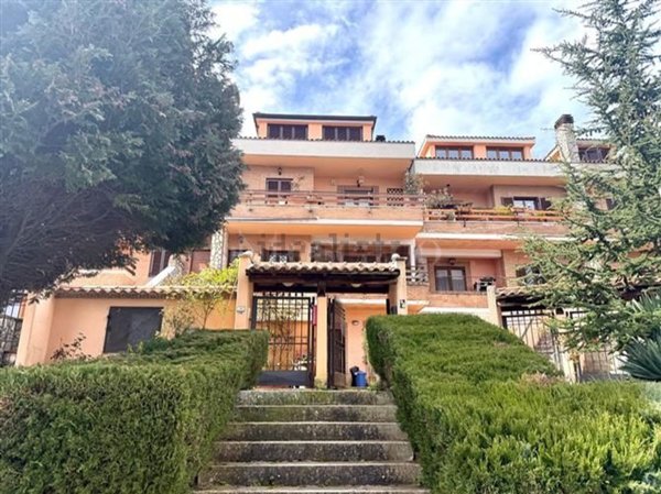 appartamento in vendita a Rocca di Papa
