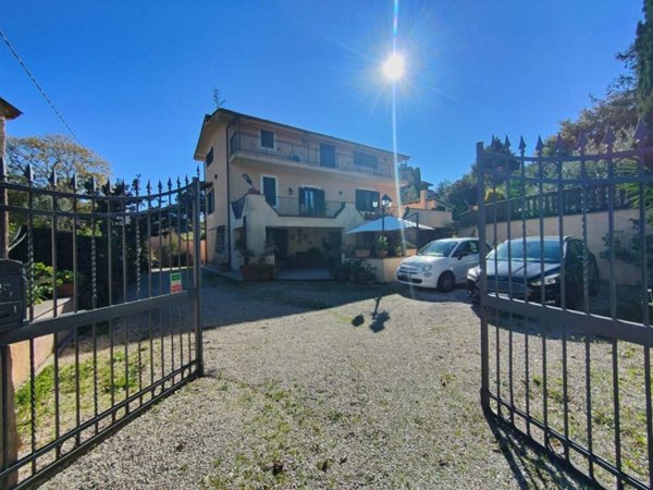 casa indipendente in vendita a Rocca di Papa