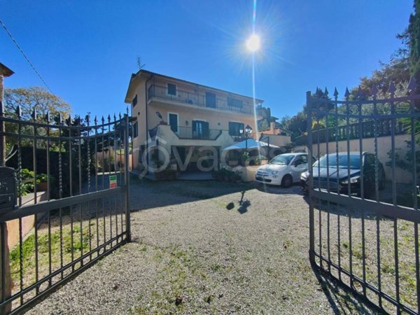 casa indipendente in vendita a Rocca di Papa