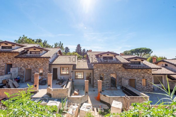 casa indipendente in vendita a Rocca di Papa
