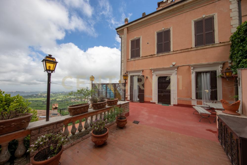 appartamento in vendita a Rocca di Papa