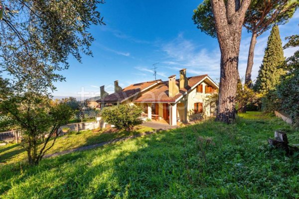 casa indipendente in vendita a Rocca di Papa