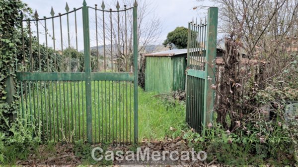 terreno agricolo in vendita a Rocca di Papa in zona Grotte Dell'Acqua