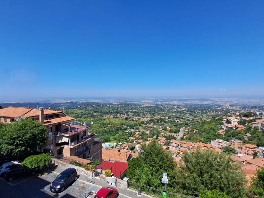 appartamento in vendita a Rocca di Papa