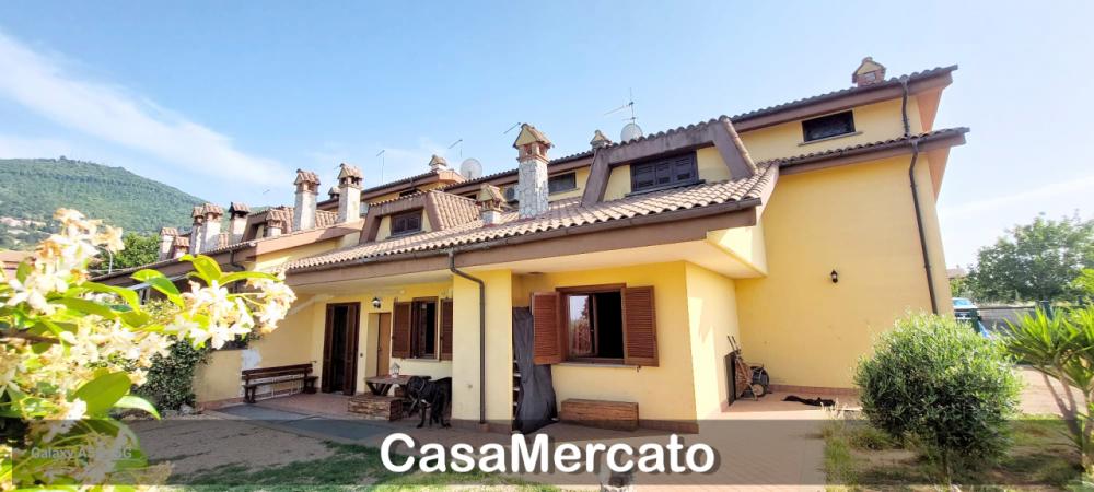 casa indipendente in vendita a Rocca di Papa