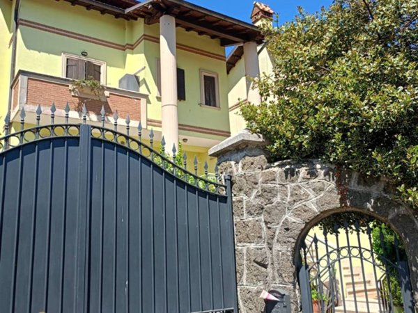 casa indipendente in vendita a Rocca di Papa