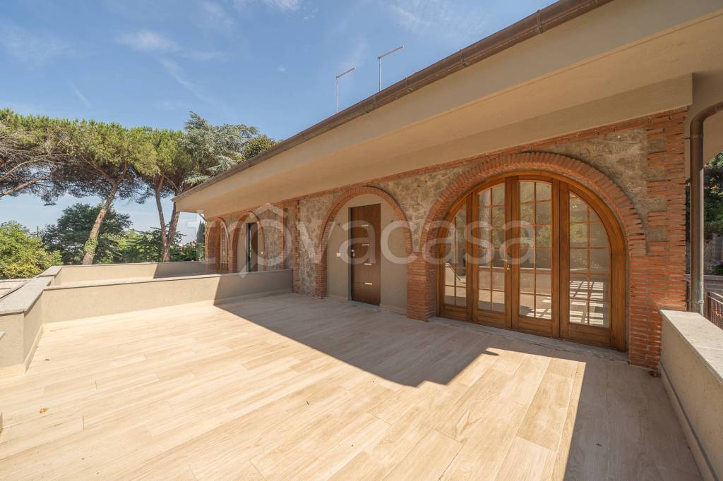 casa indipendente in vendita a Rocca di Papa