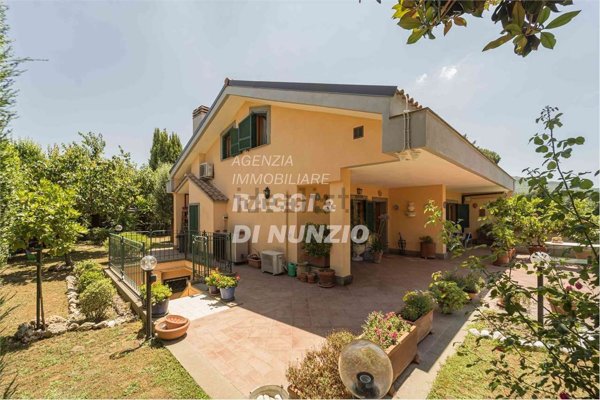 casa indipendente in vendita a Rocca di Papa