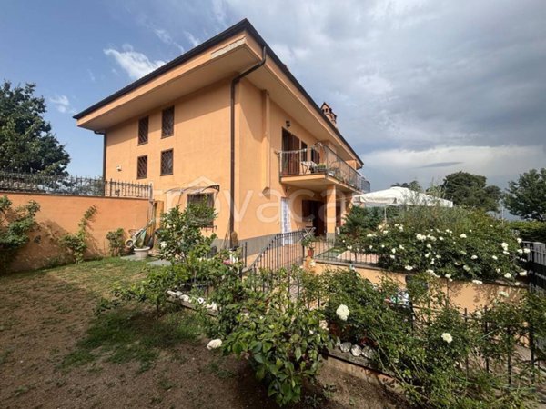 casa indipendente in vendita a Rocca di Papa in zona Tre Coni