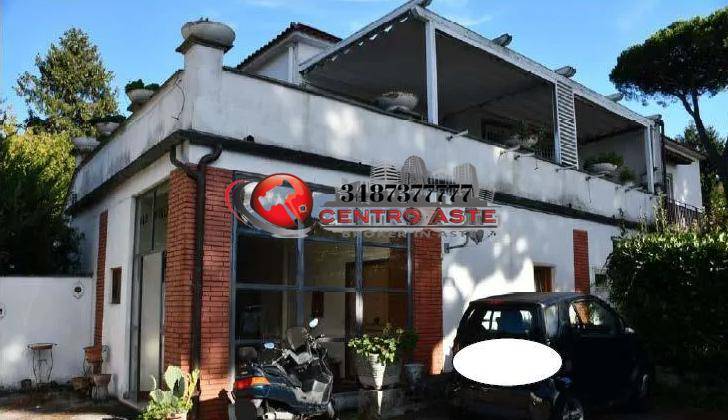 casa indipendente in vendita a Rocca di Papa in zona Tre Coni