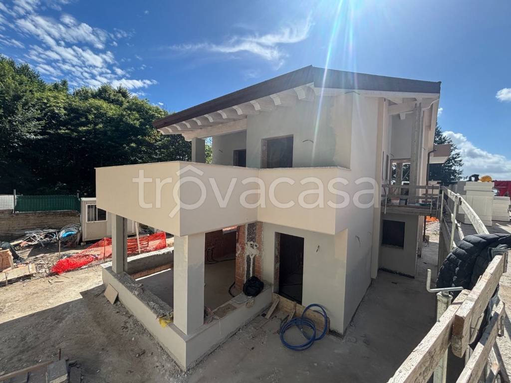 casa indipendente in vendita a Rocca di Papa