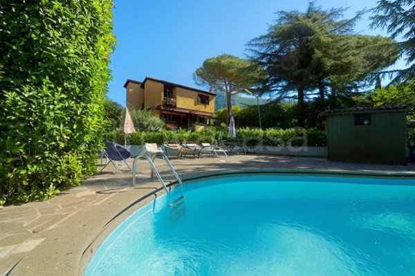 casa indipendente in vendita a Rocca di Papa in zona Tre Coni