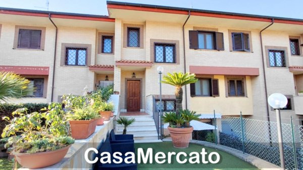 casa indipendente in vendita a Rocca di Papa