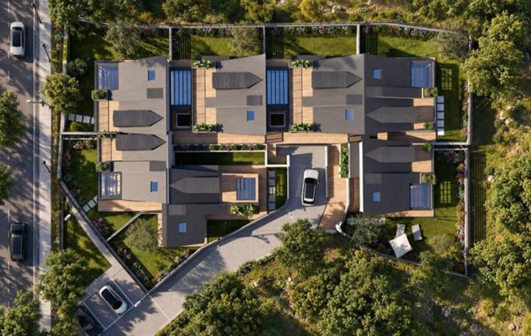 casa indipendente in vendita a Rocca di Papa in zona Grotte Dell'Acqua