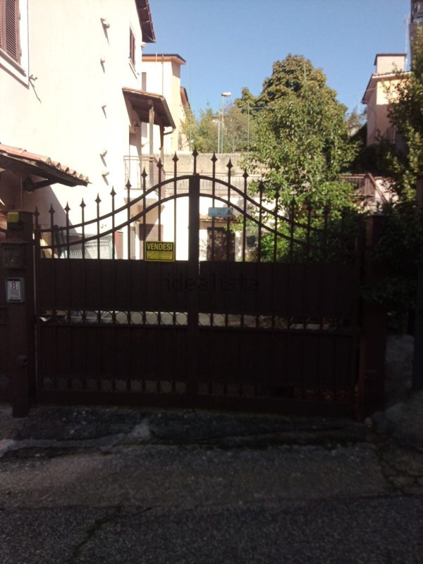 appartamento in vendita a Roccagiovine