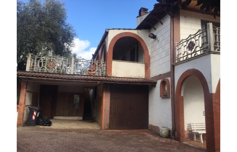 casa indipendente in vendita a Rocca Priora in zona Colle di Fuori