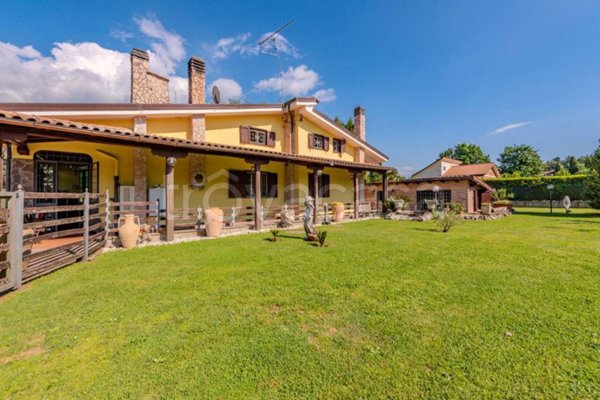 casa indipendente in vendita a Rocca Priora