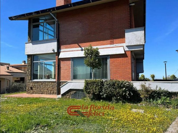 casa indipendente in vendita a Rocca Priora