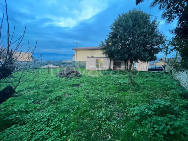 casa indipendente in vendita a Rocca Priora in zona Colle di Fuori