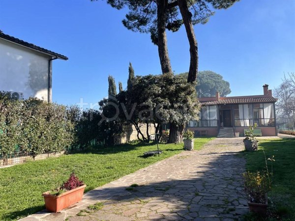 casa indipendente in vendita a Rocca Priora in zona Colle di Fuori