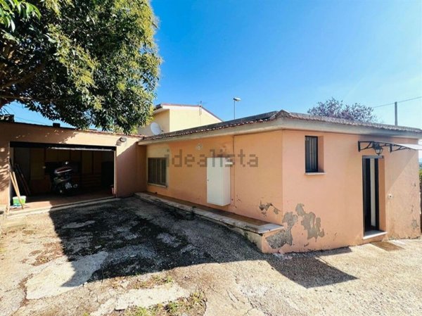 casa indipendente in vendita a Rocca Priora in zona Colle di Fuori