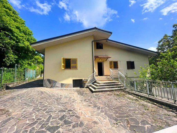 casa indipendente in vendita a Rocca Priora
