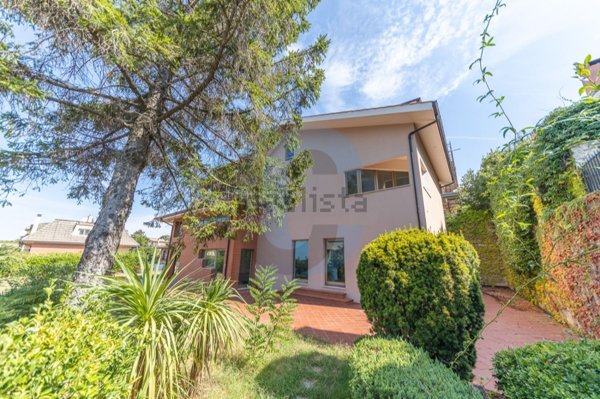 casa indipendente in vendita a Rocca Priora