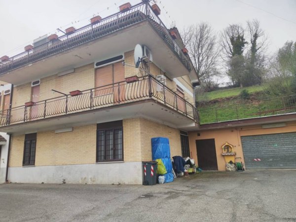 appartamento in vendita a Rocca Priora in zona Colle di Fuori