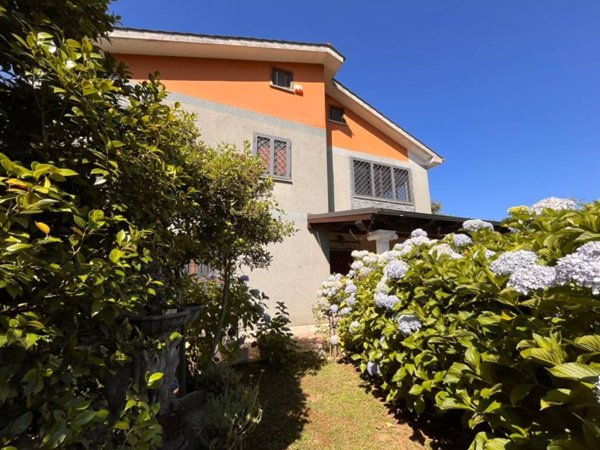 casa indipendente in vendita a Rocca Priora