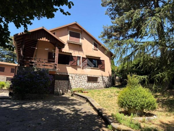 casa indipendente in vendita a Rocca Priora