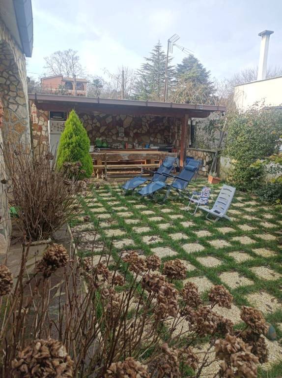 casa indipendente in vendita a Rocca Priora