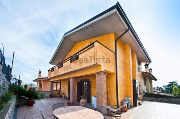 casa indipendente in vendita a Rocca Priora