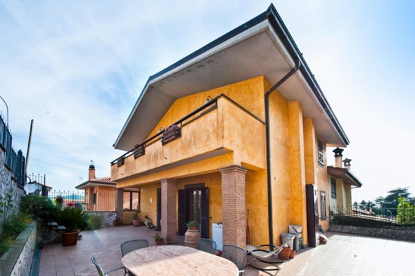 casa indipendente in vendita a Rocca Priora