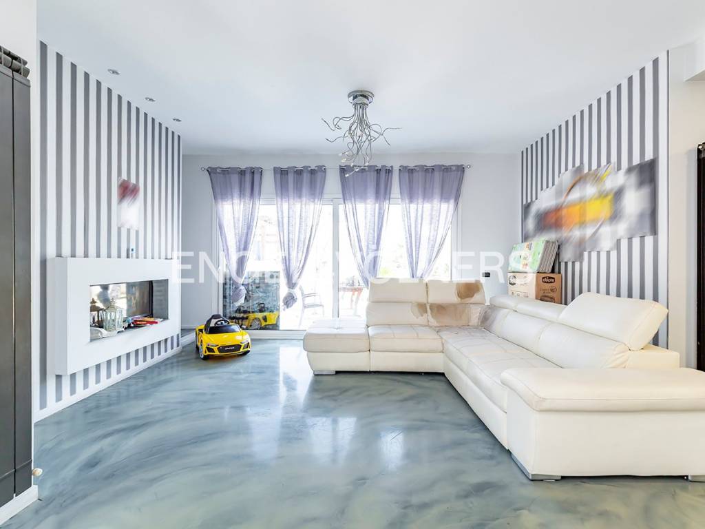 casa indipendente in vendita a Rocca Priora