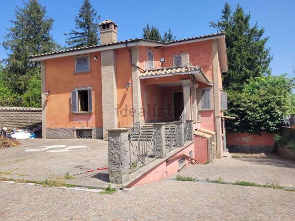 casa indipendente in vendita a Rocca Priora