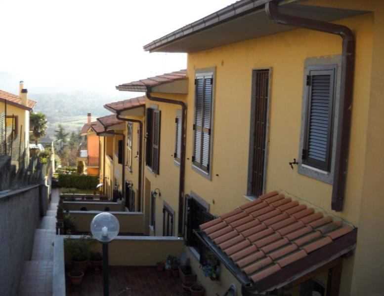 casa indipendente in vendita a Rocca Priora