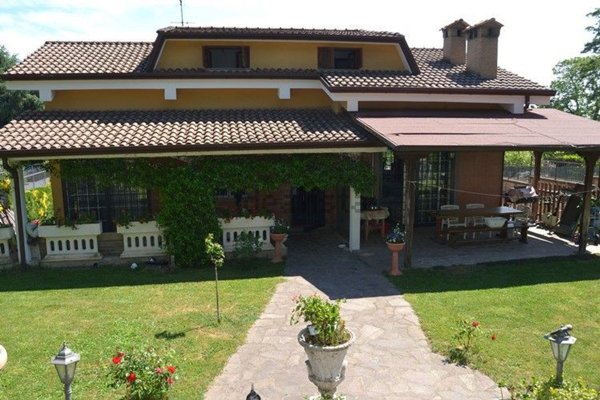 casa indipendente in vendita a Rocca Priora