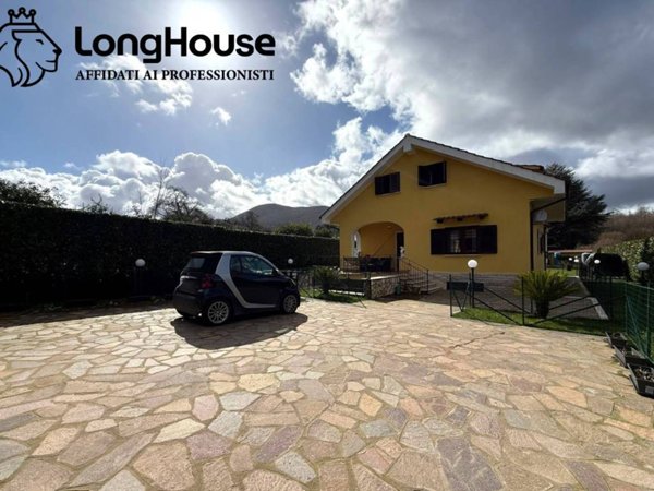 casa indipendente in vendita a Rocca Priora