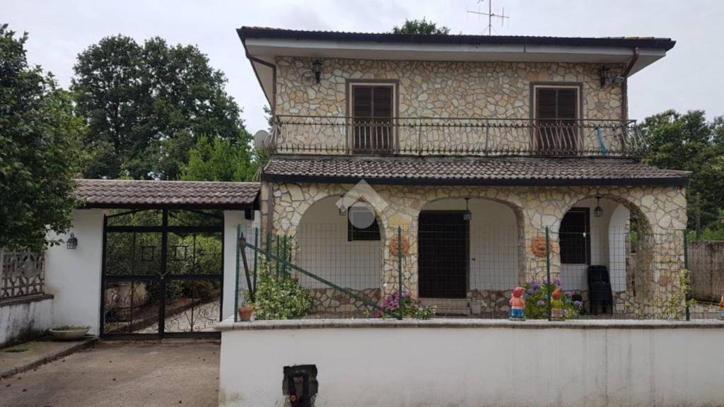casa indipendente in vendita a Rocca Priora