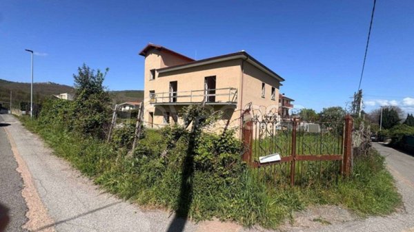 casa indipendente in vendita a Rocca Priora in zona Colle di Fuori