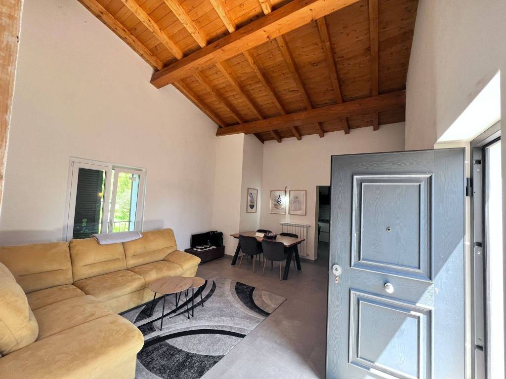 casa indipendente in vendita a Rocca Priora