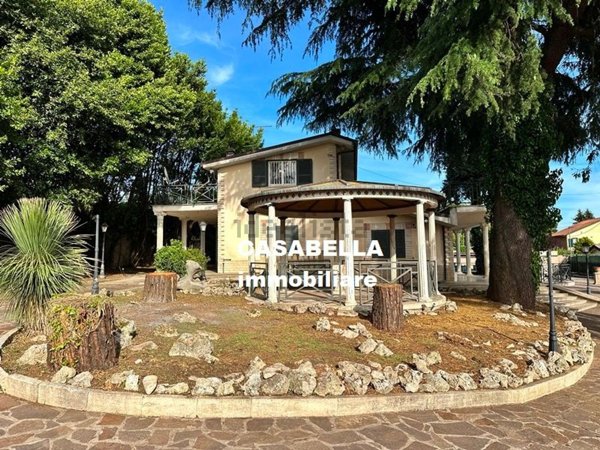 casa indipendente in vendita a Rocca Priora